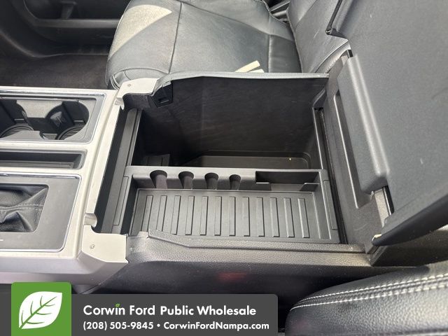 2016 Ford F-150 Lariat photo 28