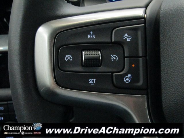 2023 Chevrolet Silverado RST photo 25