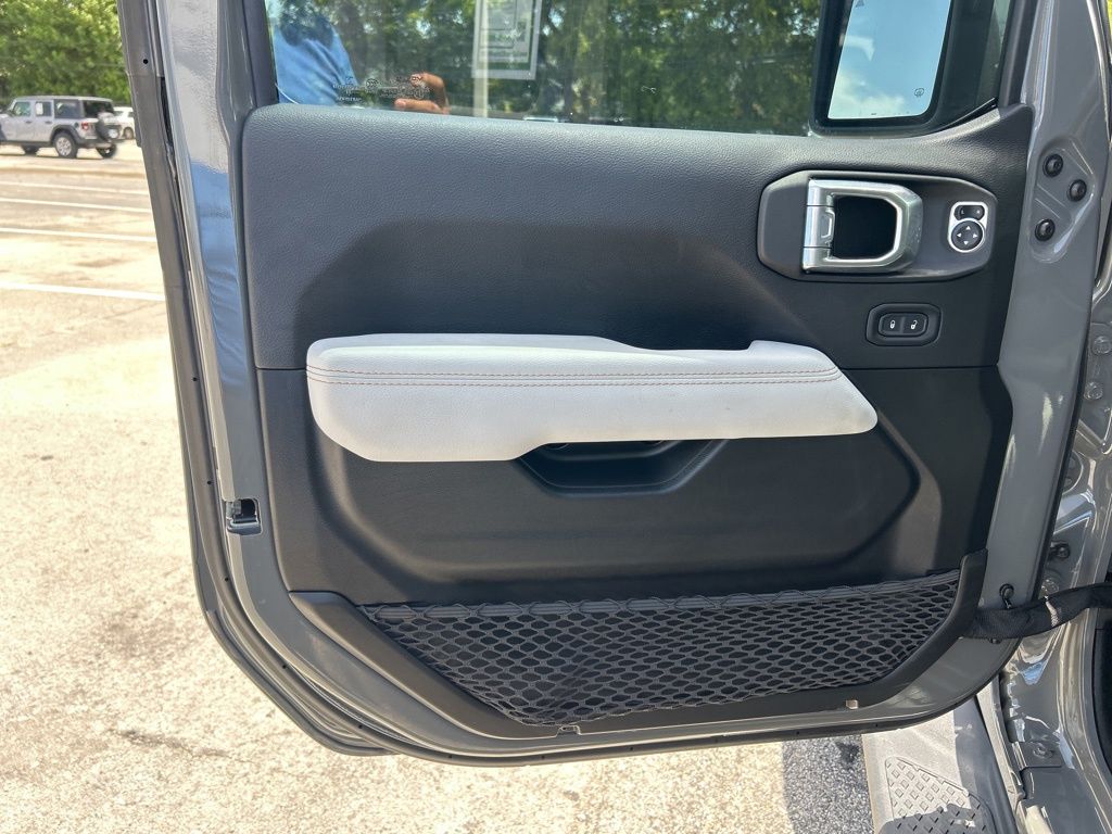 2022 Jeep Gladiator High Altitude photo 33