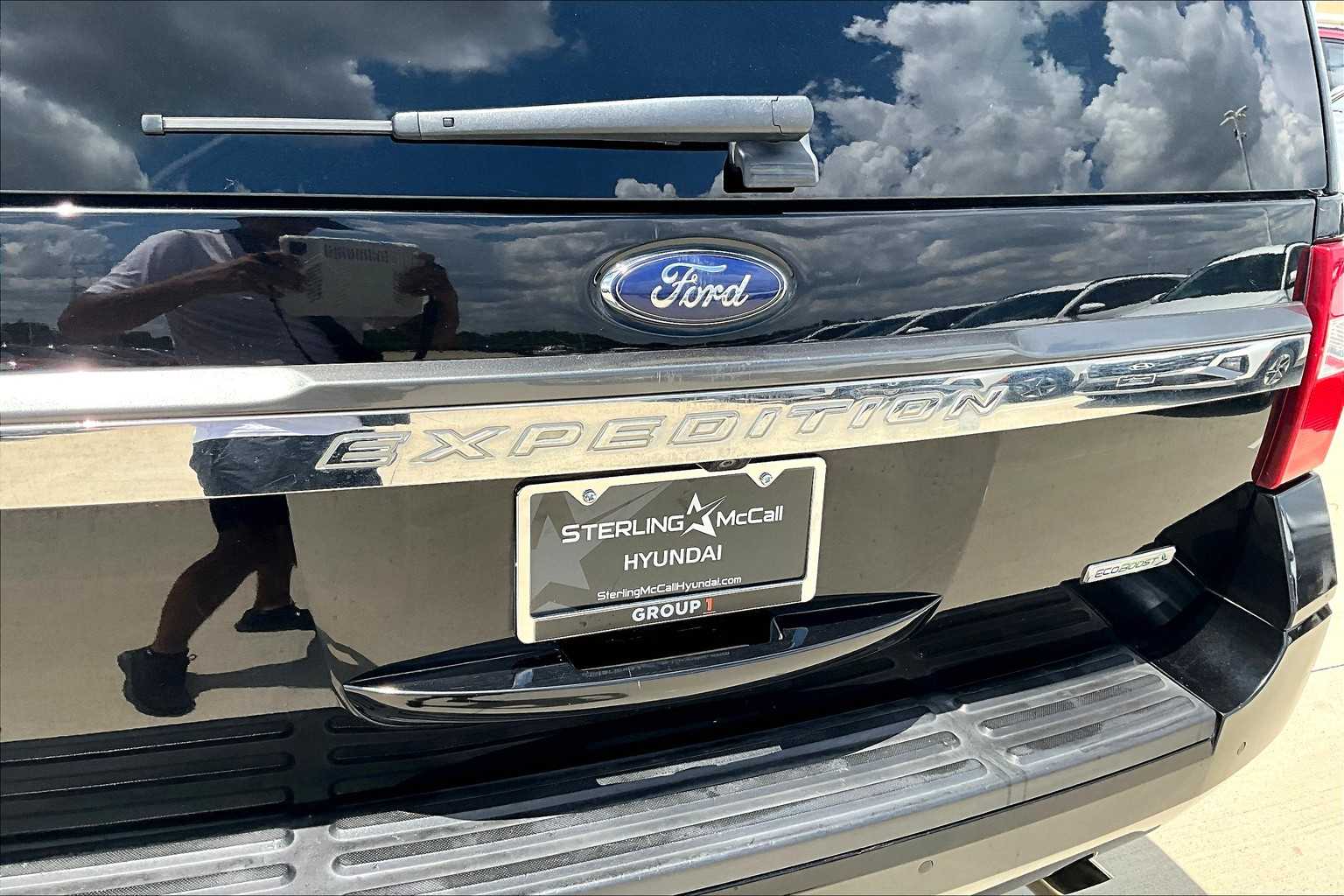 2017 Ford Expedition XLT photo 27