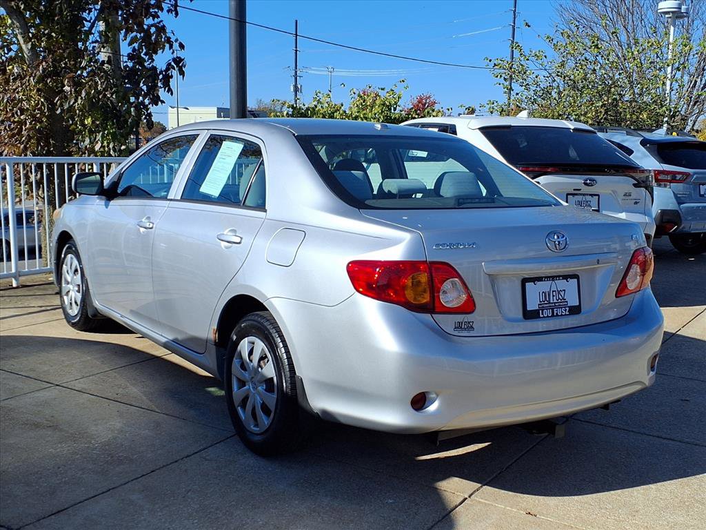 Used 2010 Toyota Corolla LE with VIN 1NXBU4EE5AZ204372 for sale in St. Louis, MO