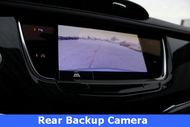 2023 Cadillac XT6 Premium Luxury photo 3