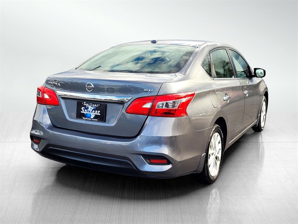 2019 Nissan Sentra SV photo 2