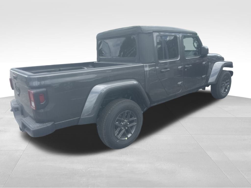 2025 Jeep Gladiator Sport S photo 12