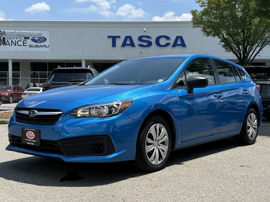 Used 2023 Ocean Blue Pearl Subaru Base image 1