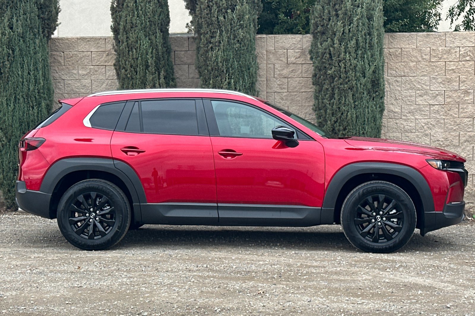 2025 Mazda CX-50 2.5 S Preferred photo 3