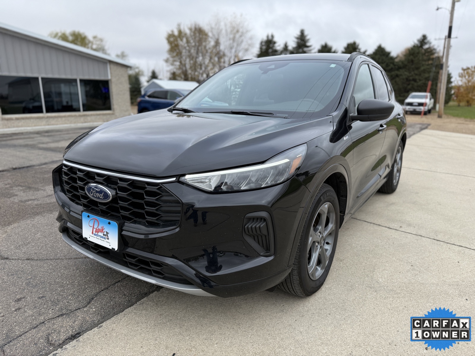 Used 2024 Ford Escape ST-Line with VIN 1FMCU9MN2RUA12714 for sale in Luverne, Minnesota