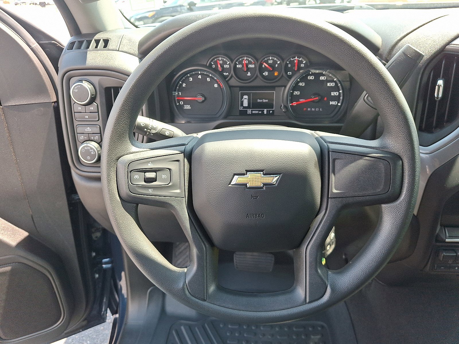 2023 Chevrolet Silverado 2500HD Custom photo 19
