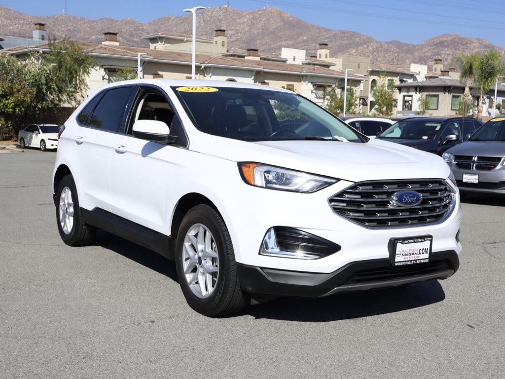 2022 Ford Edge SEL's photo