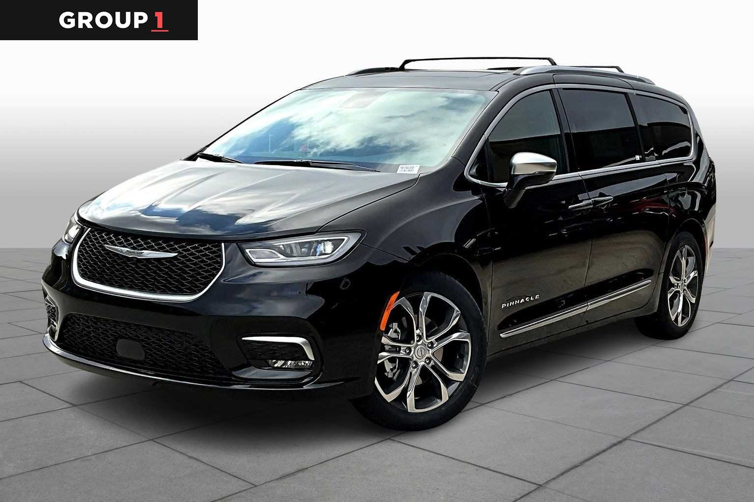 2026 Chrysler Pacifica Pinnacle's photo