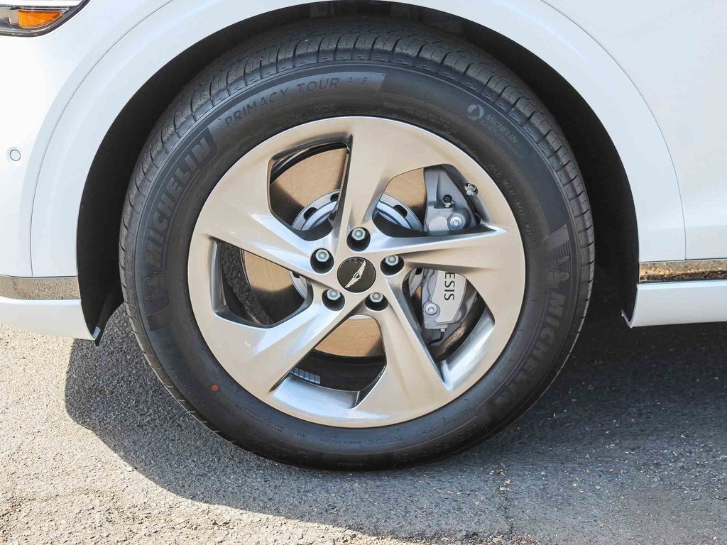 2026 Genesis GV70 2.5T Advanced photo 4