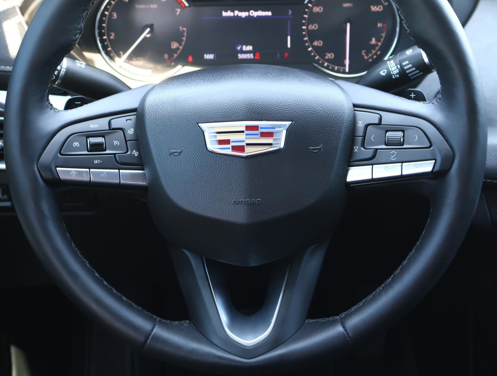 2022 Cadillac XT4 Luxury photo 13