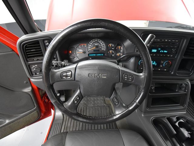 2005 Gmc Sierra SLT photo 16