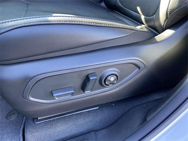 2025 Jeep Grand Cherokee Altitude photo 15