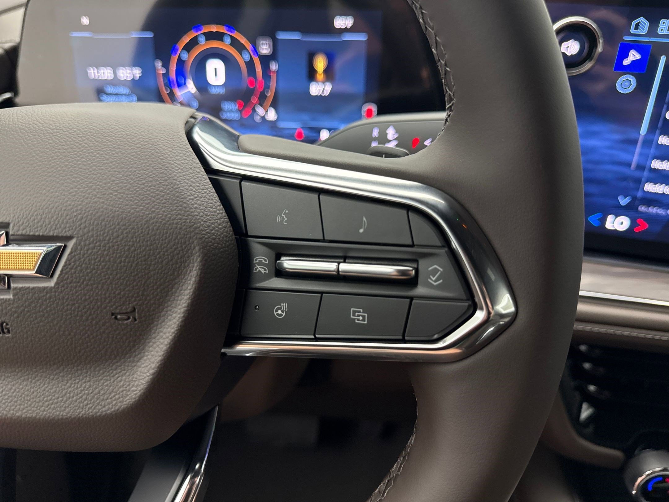 2025 Chevrolet Tahoe LT photo 29