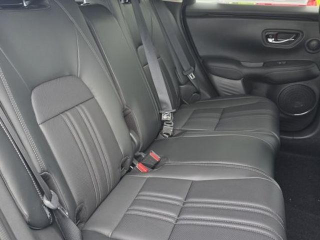2026 Honda HR-V EX-L photo 22