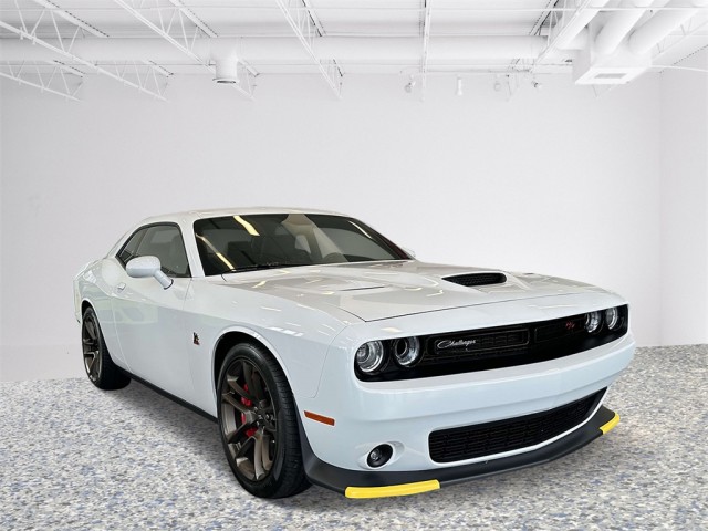 2023 Dodge Challenger Challenger Scat Pack R/T Scat Pack