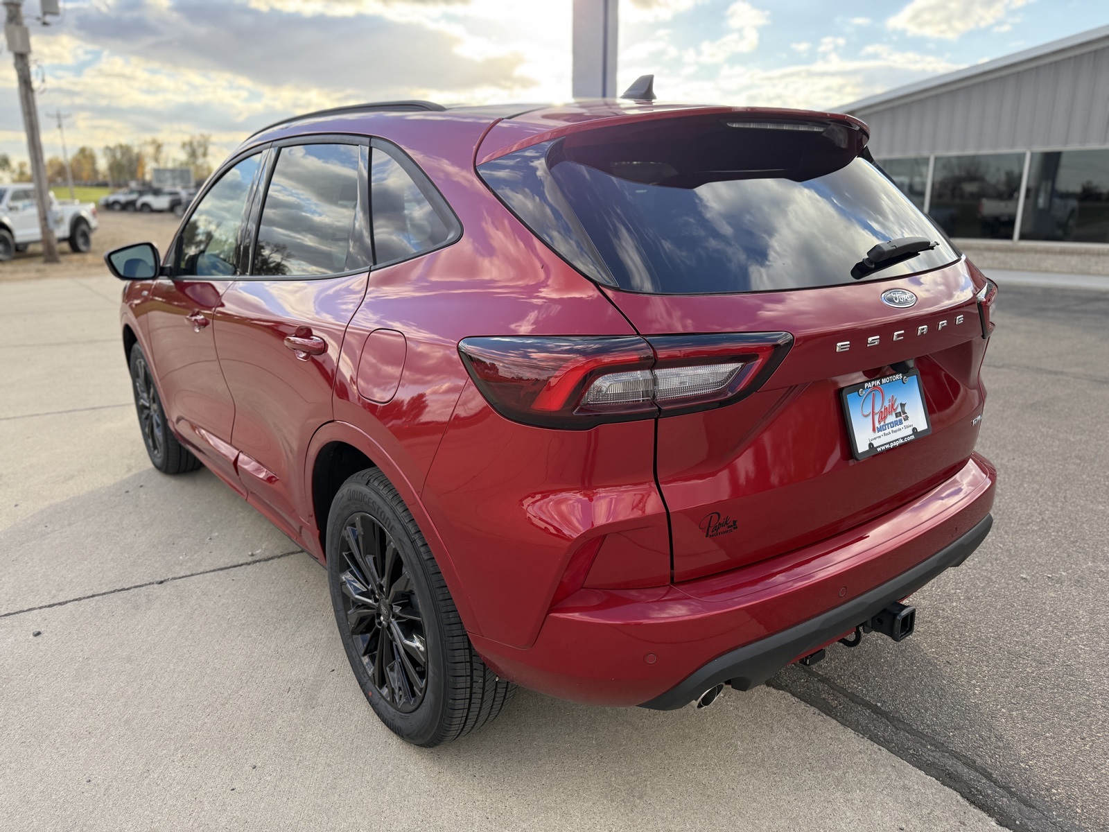 2026 Ford Escape ST-Line Elite photo 3