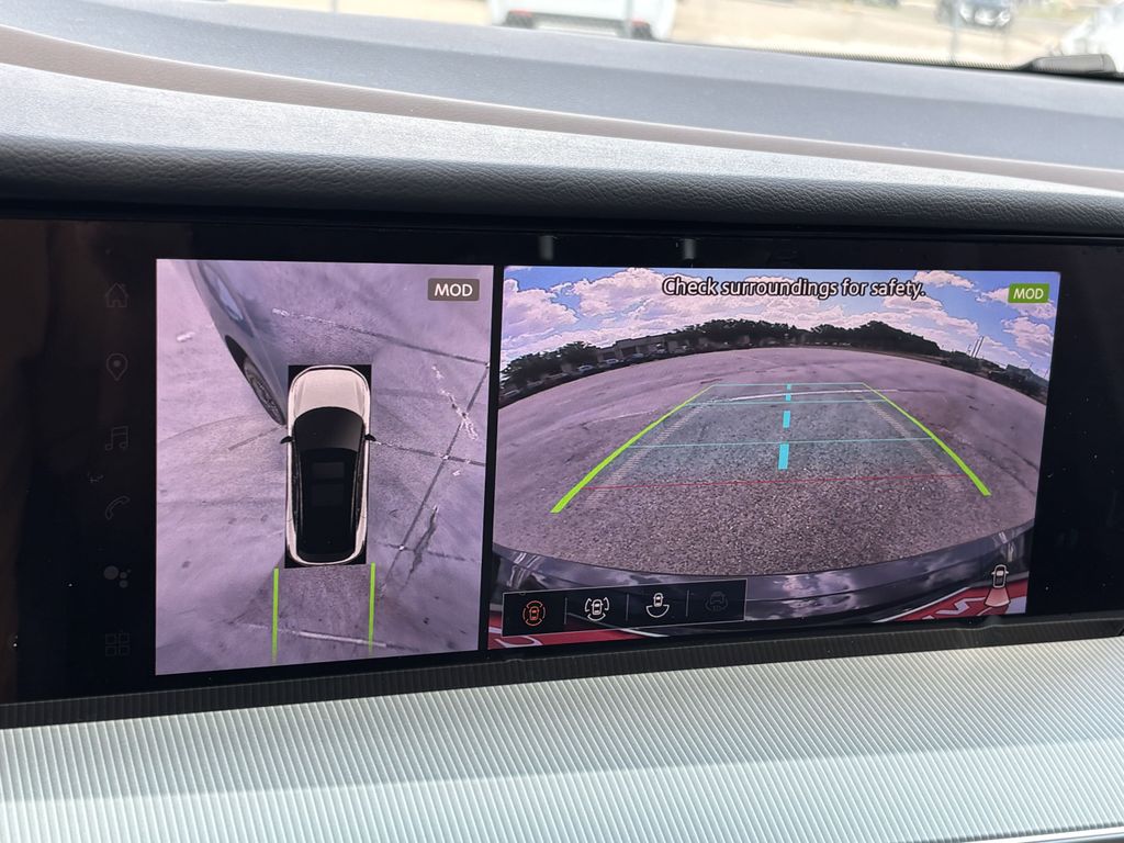 2025 Nissan Murano Platinum photo 8