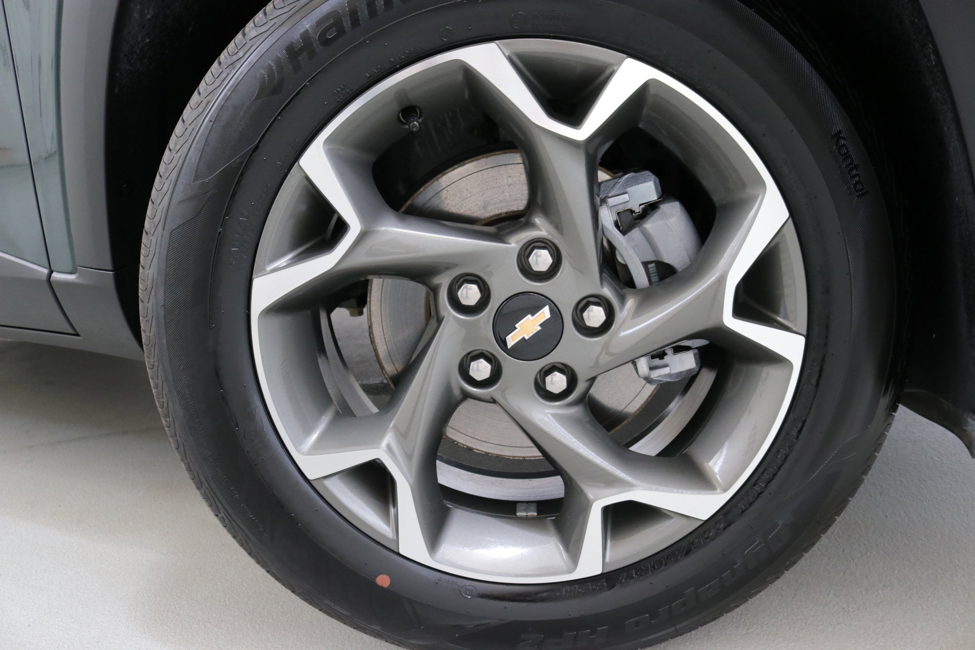 2025 Chevrolet Trax LT photo 27