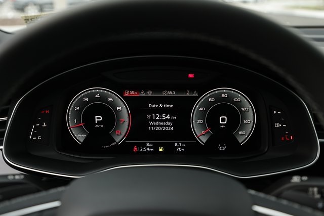 2025 Audi Q7 55 Prestige photo 32