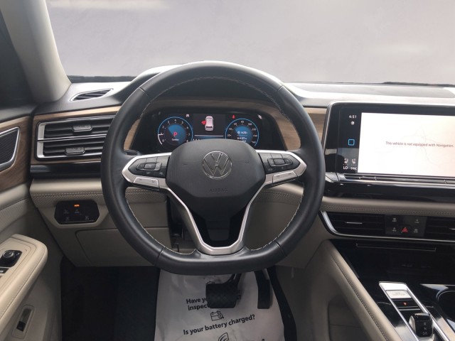 2024 Volkswagen Atlas SE Technology photo 11