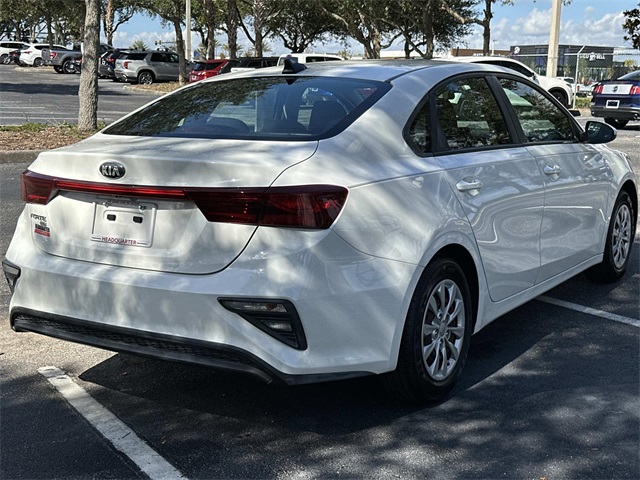 2020 Kia Forte FE LXS photo 3