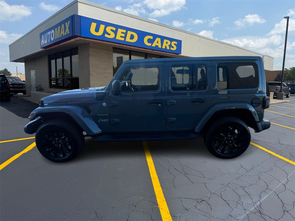 2024 Jeep Wrangler 4xe Sahara photo 2