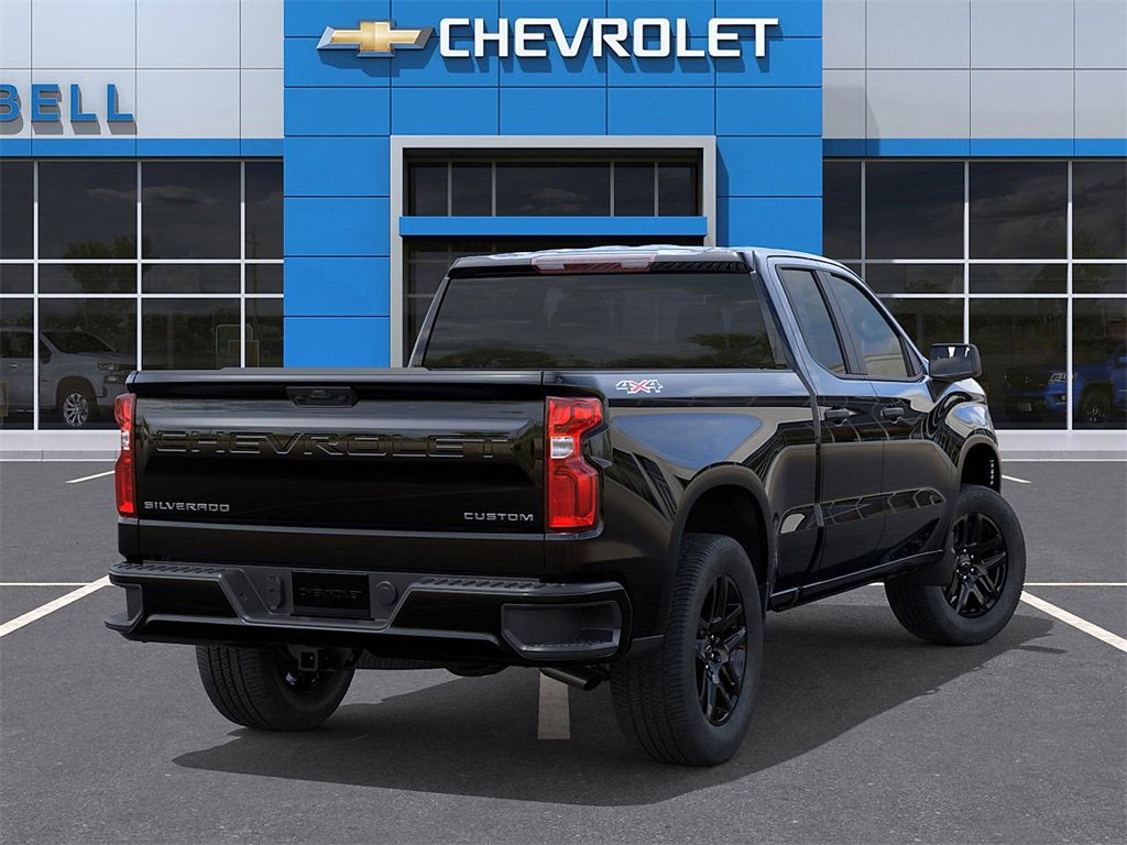 2026 Chevrolet Silverado 1500 Custom photo 4