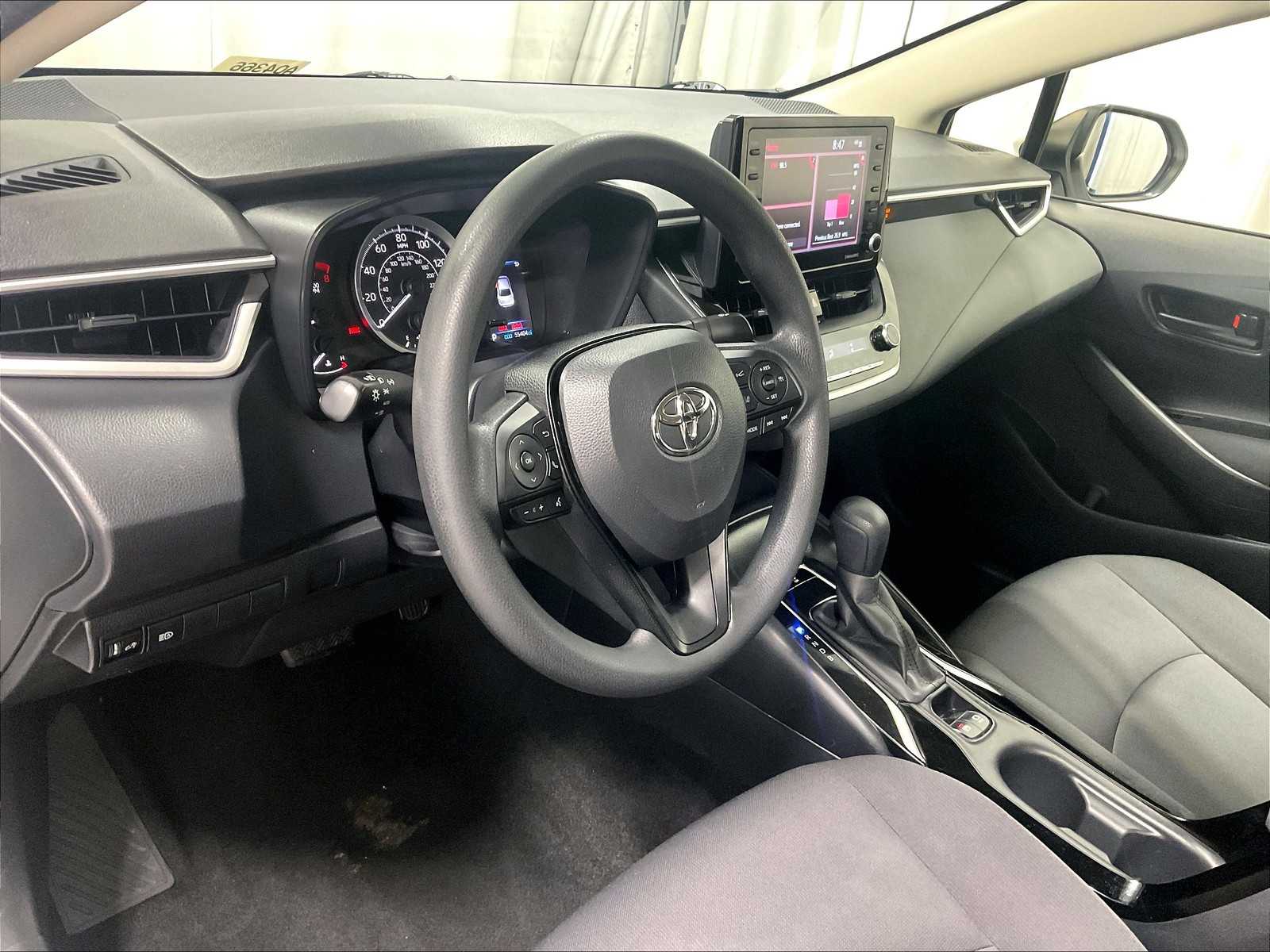 2022 Toyota Corolla LE photo 8
