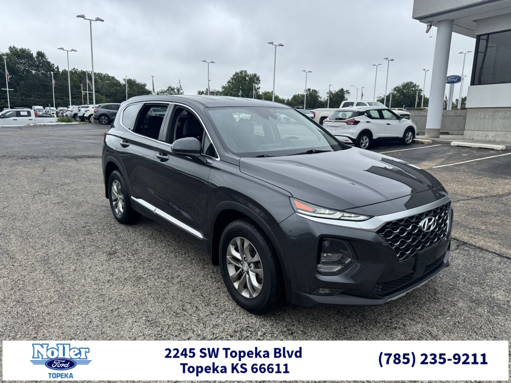 Used 2020 Hyundai Santa Fe SEL with VIN 5NMS3CAD0LH289002 for sale in Kansas City