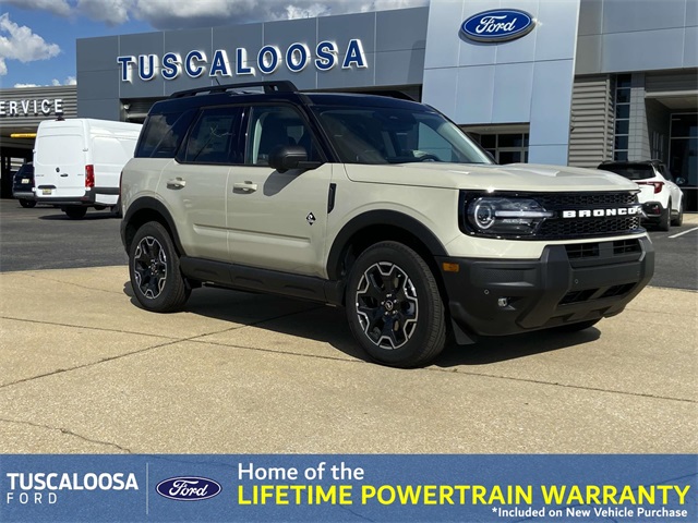 2025 Ford Bronco Sport Outer Banks's photo