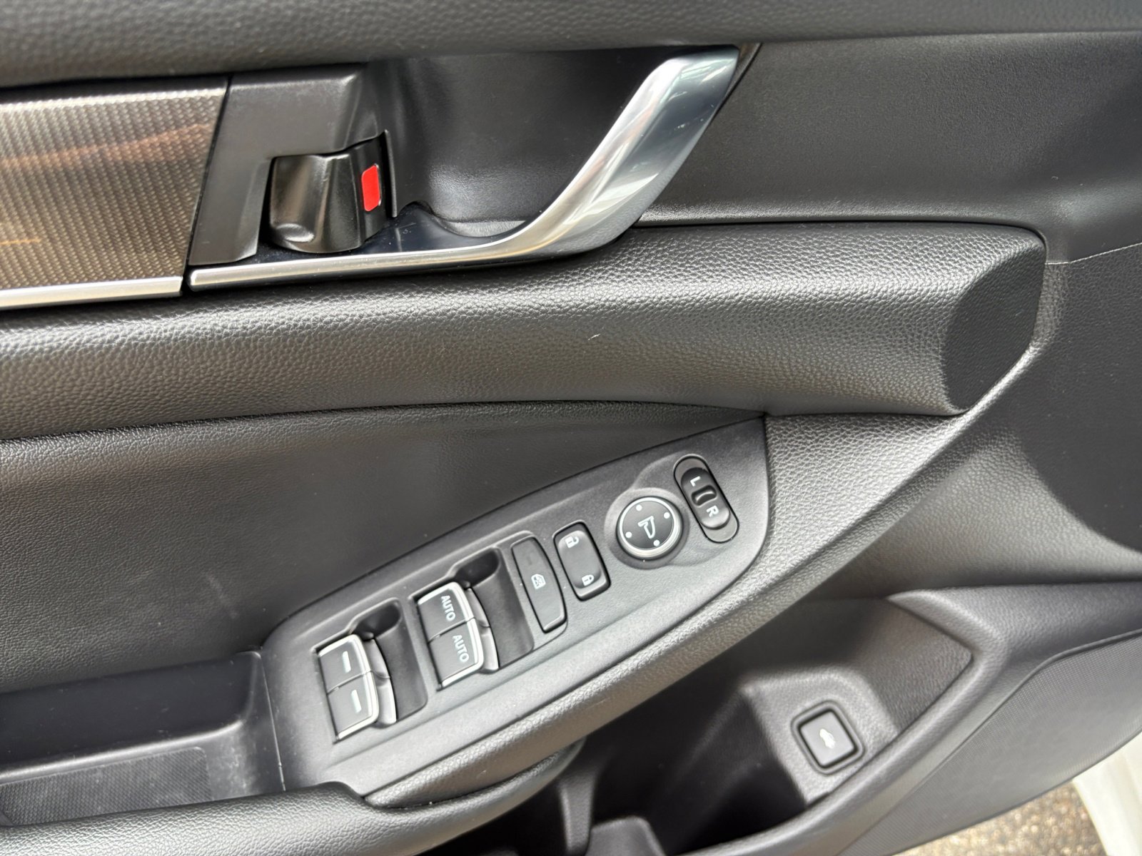 2022 Honda Accord Sport 1.5T photo 28