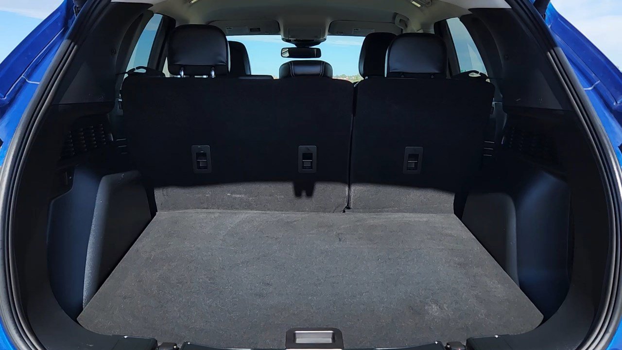 2022 Ford Escape Titanium Hybrid photo 19