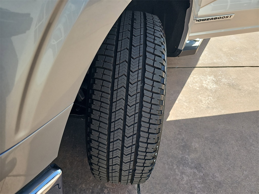 2025 Ford F-150 XLT photo 31