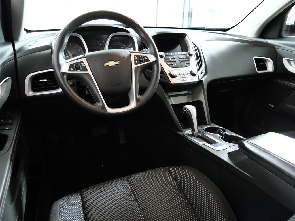 2013 Chevrolet Equinox LT photo 4