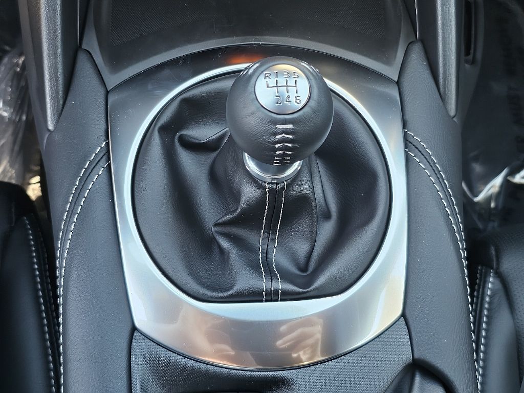 2025 Mazda MX-5 Miata Miata Grand Touring photo 23
