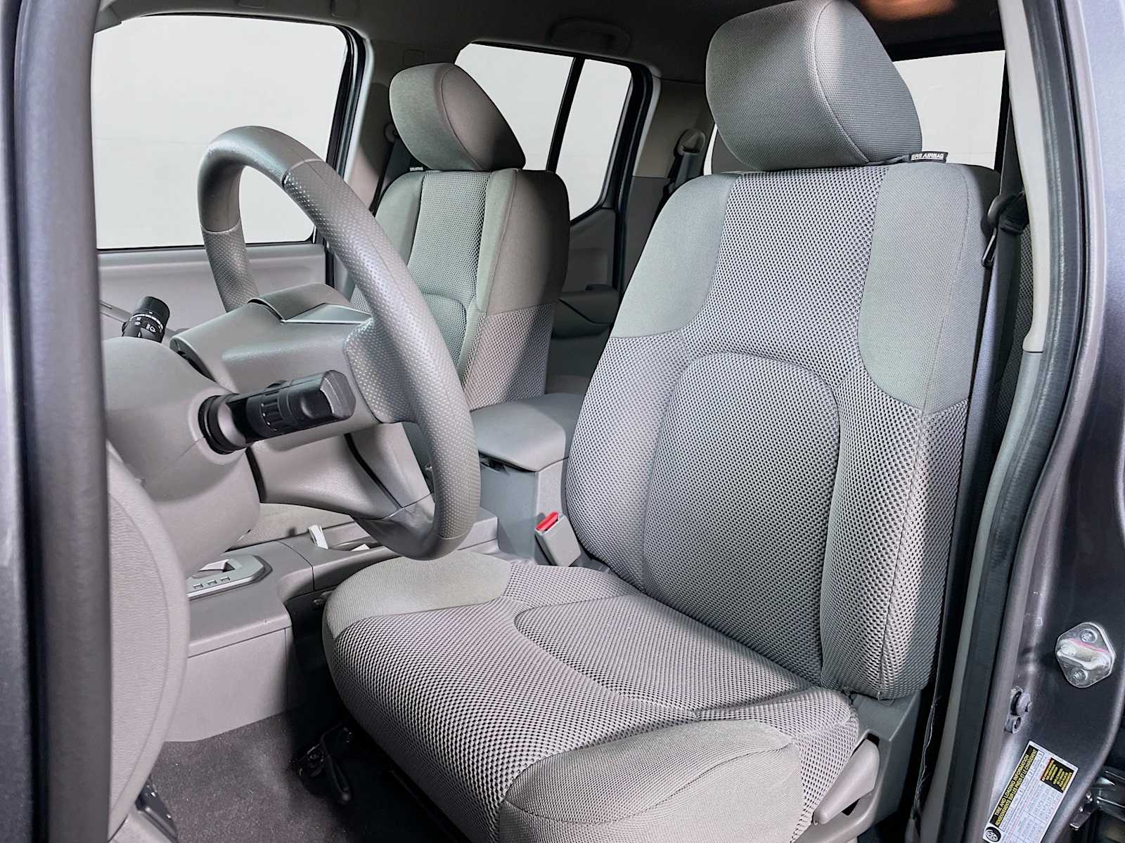 2021 Nissan Frontier SV photo 15