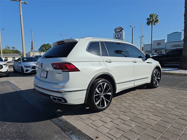 2022 Volkswagen Tiguan SEL Premium R-Line photo 3
