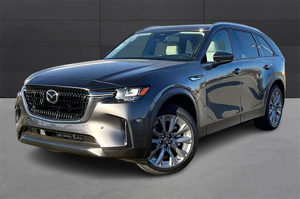 2026 Mazda CX-90 Preferred Package's photo