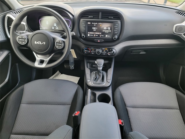 2023 Kia Soul LX photo 19