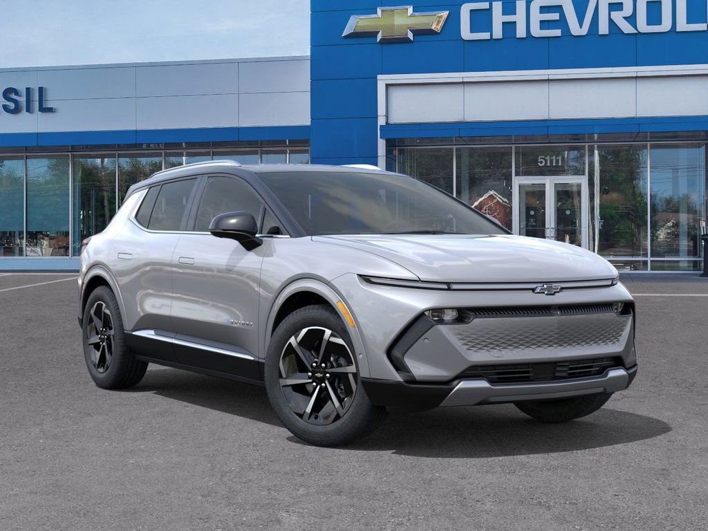 2025 Chevrolet Equinox EV 1LT photo 3