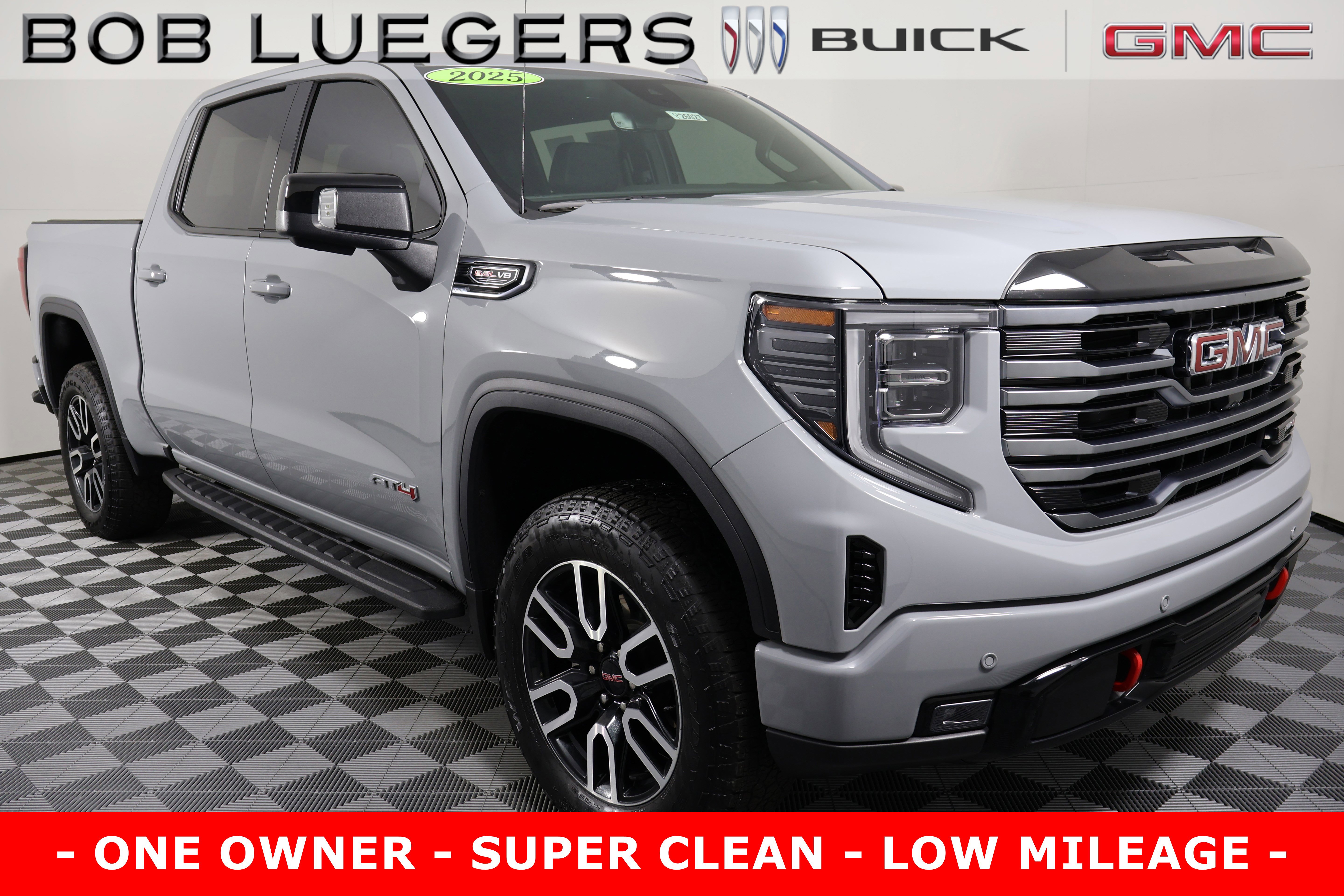 2025 GMC Sierra 1500 AT4's photo