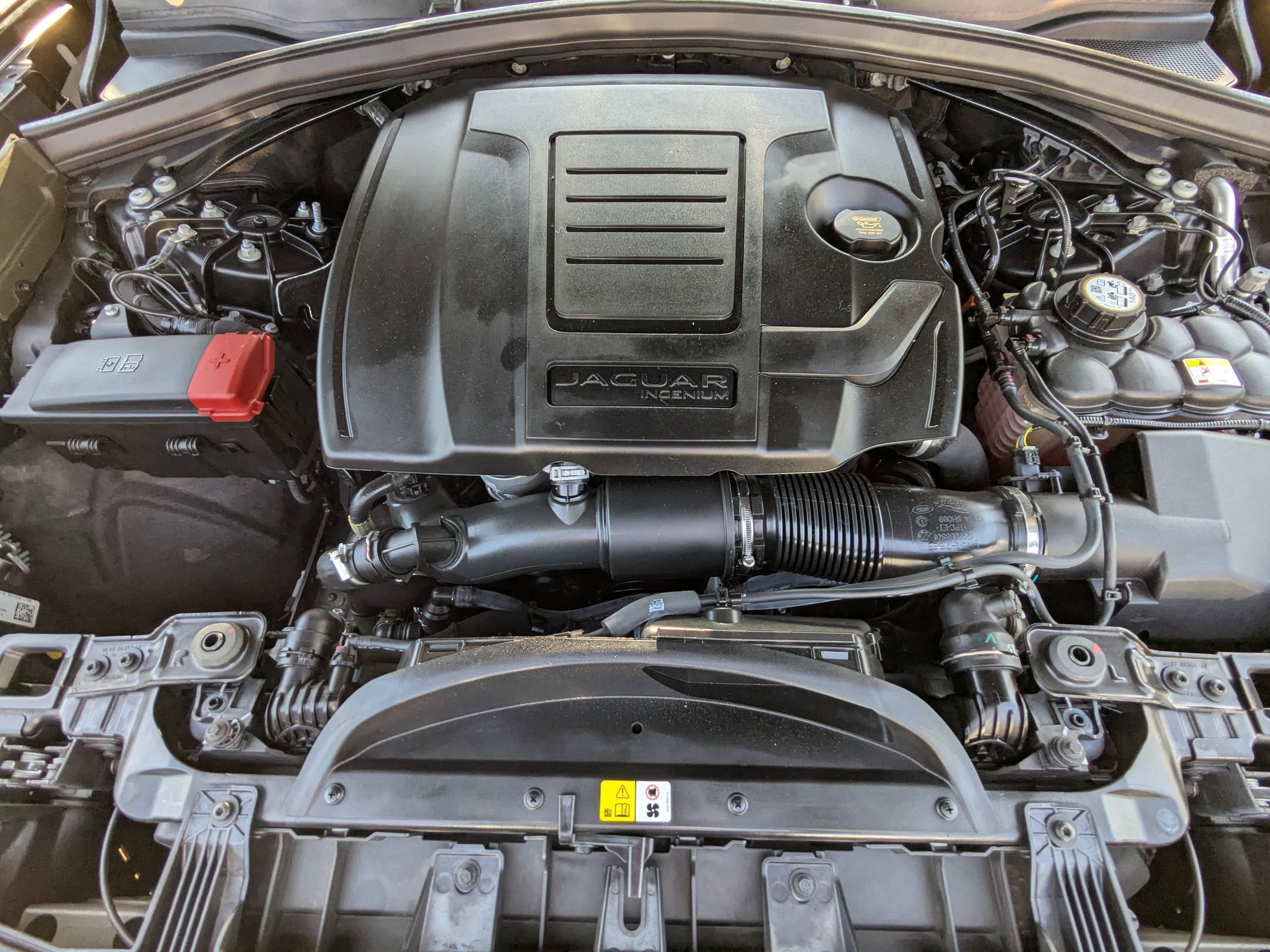 2023 Jaguar F-PACE P250 S photo 21