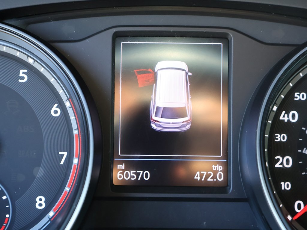 2021 Volkswagen Atlas Cross Sport V6 SE Technology R-Line photo 40