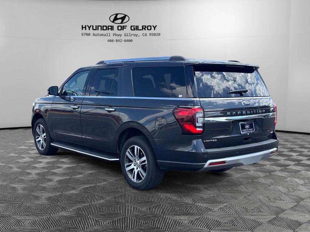 2023 Ford Expedition MAX Limited photo 3
