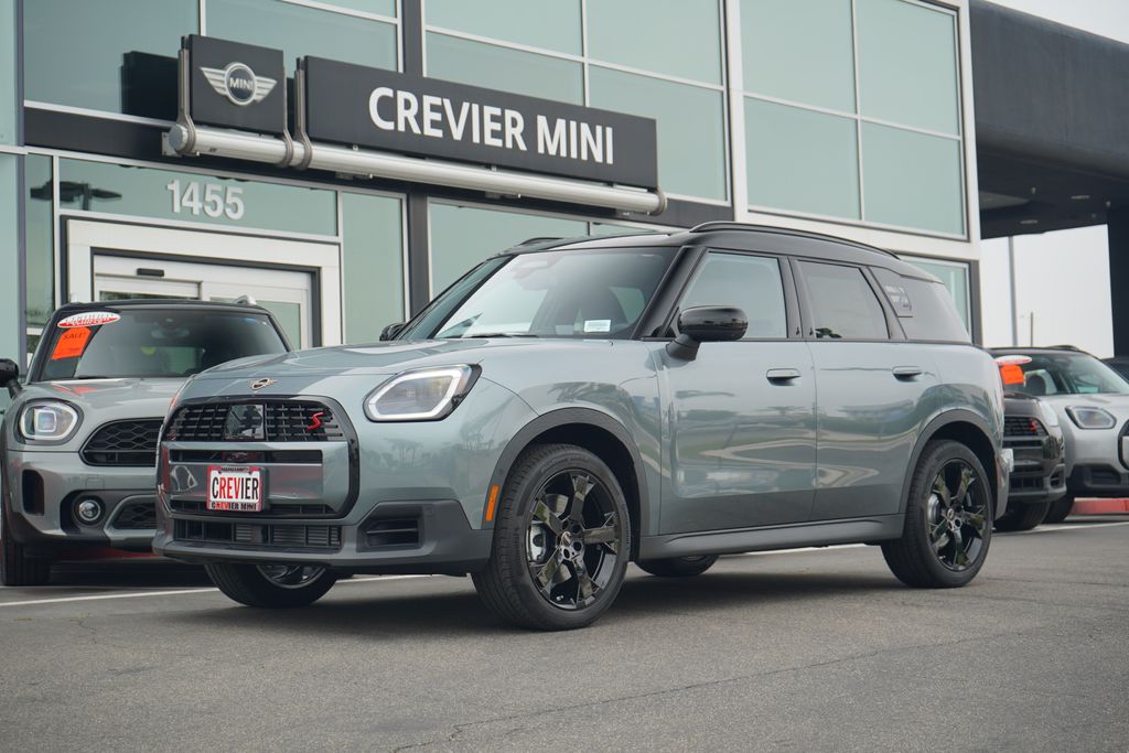 2026 MINI Countryman S's photo