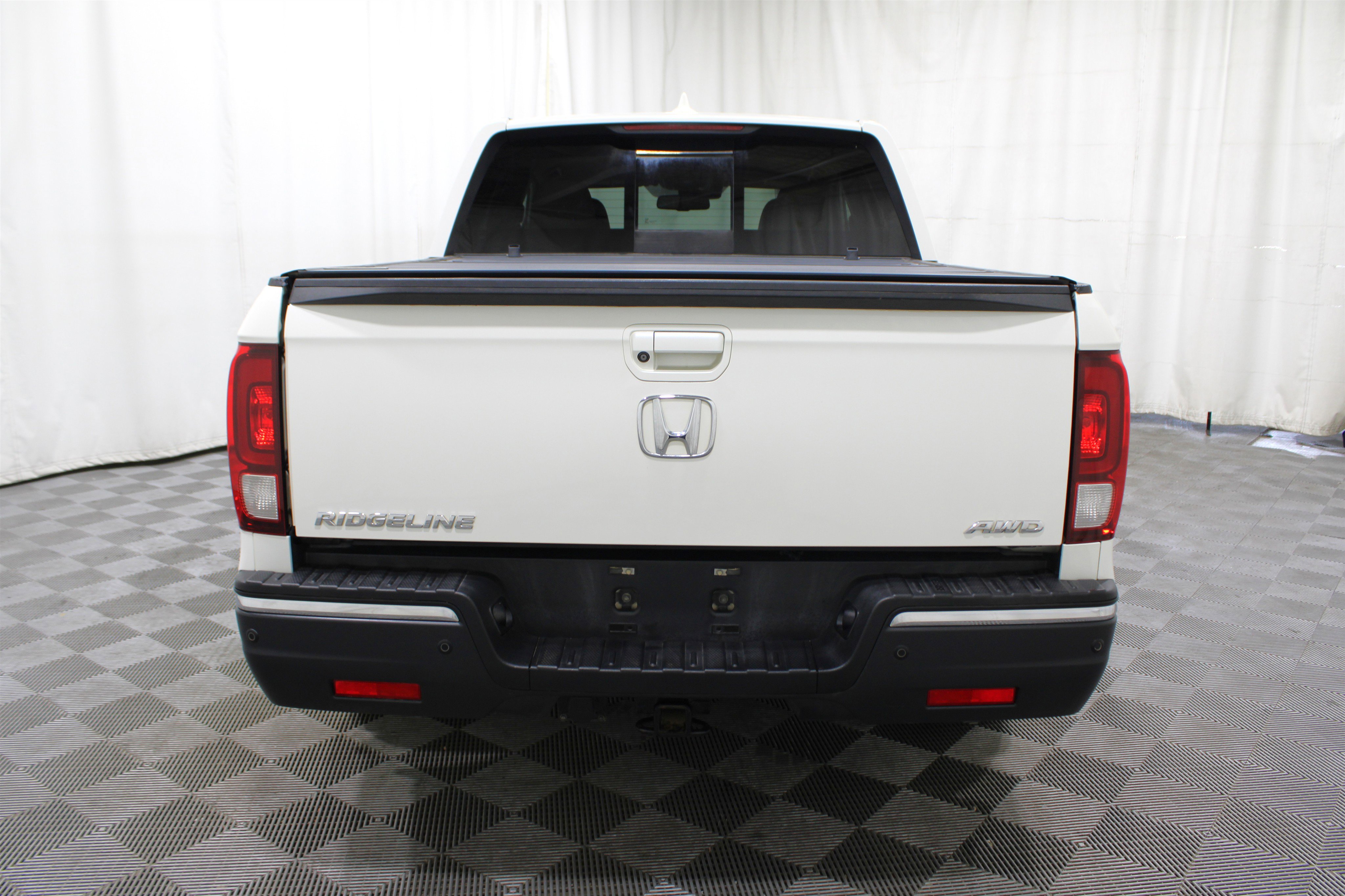 2019 Honda Ridgeline RTL-E photo 23