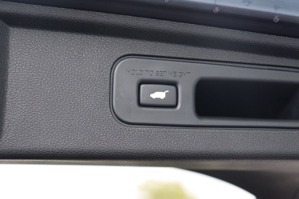 2026 Honda Odyssey Elite photo 13