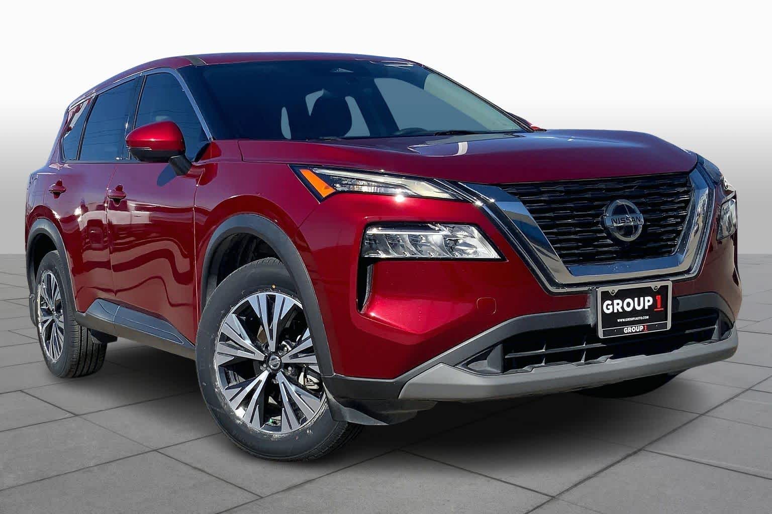 2021 Nissan Rogue SV photo 2